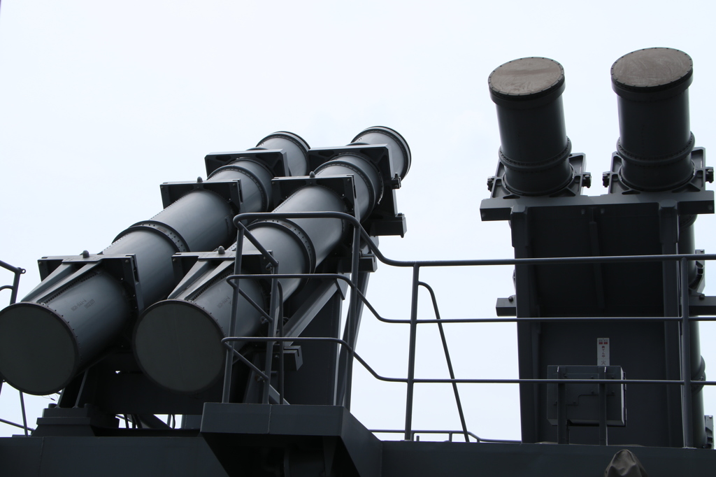 艦対艦ミサイル装置