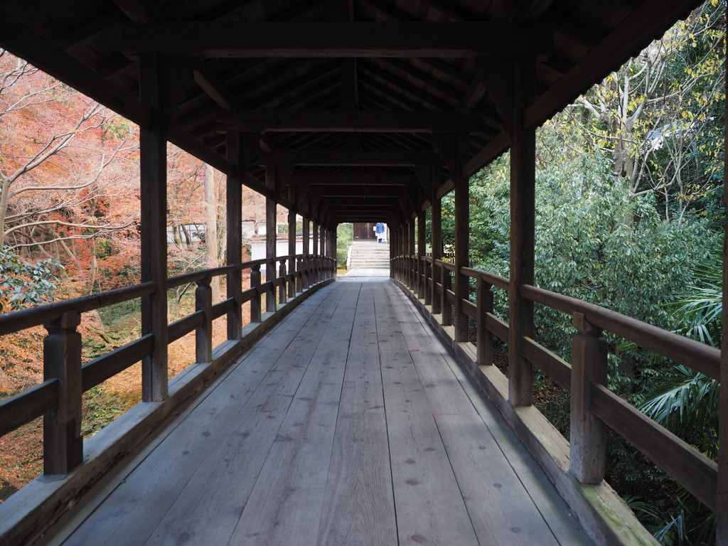 偃月橋