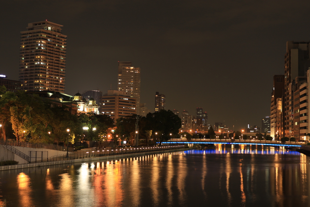Osaka River Side
