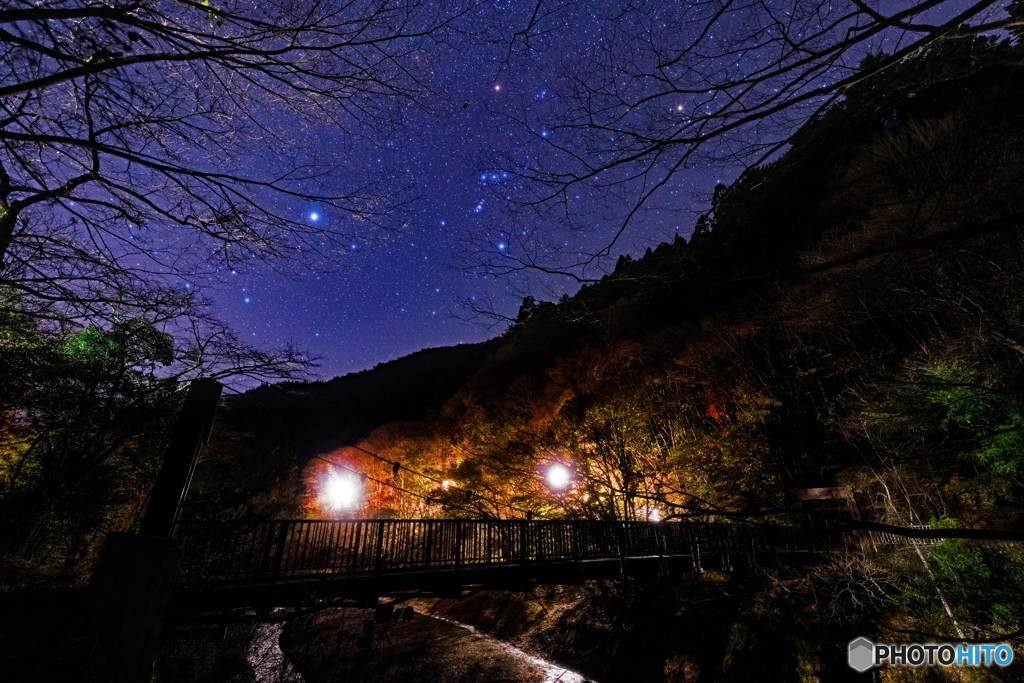 終わりゆく秋の星空