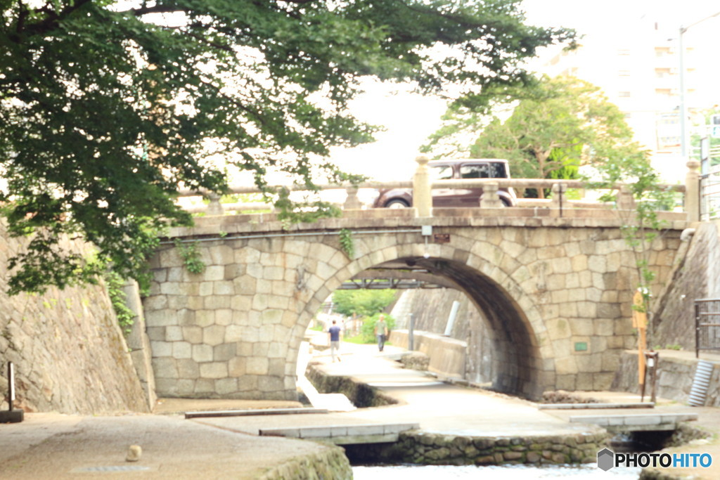 堀川通りの石橋