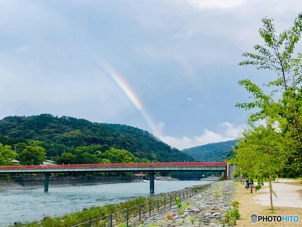 赤い橋と虹の橋