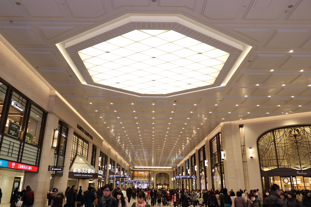 コンコース広場