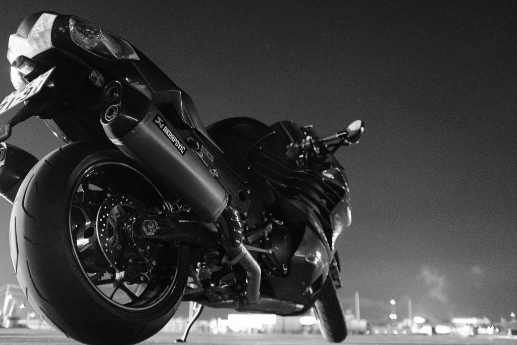ZX-14R①