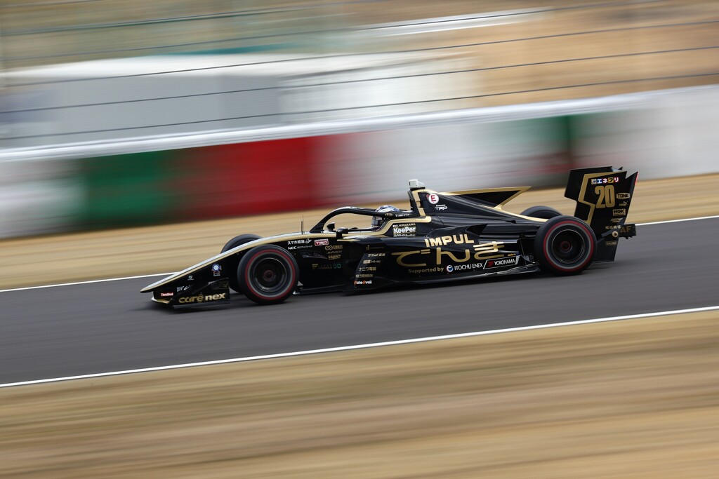 R.HIRAKAWA