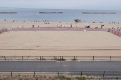 秋分の日に憩う須磨海岸