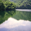 静寂の布引ダム湖