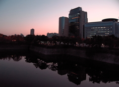 大阪城公園から臨む夕景