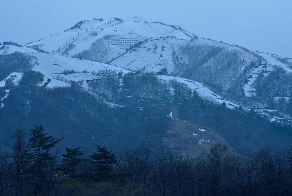 早朝の白馬岳