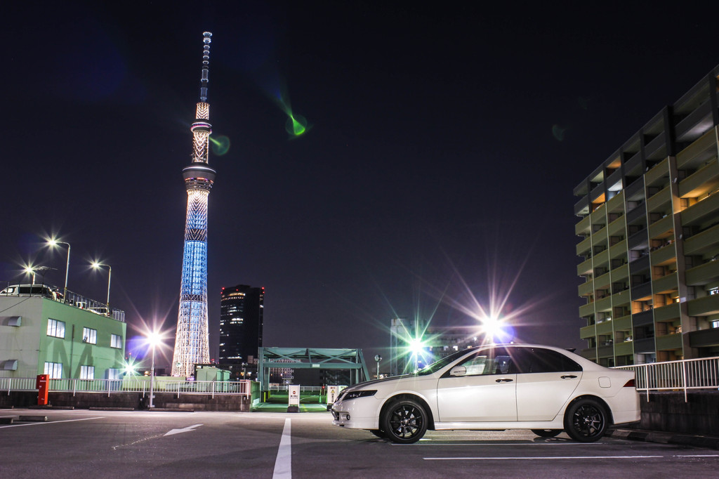 Tokyo Sky Tree at night.