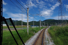 後部車窓・秋空