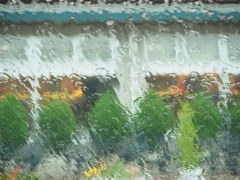 雨の車窓