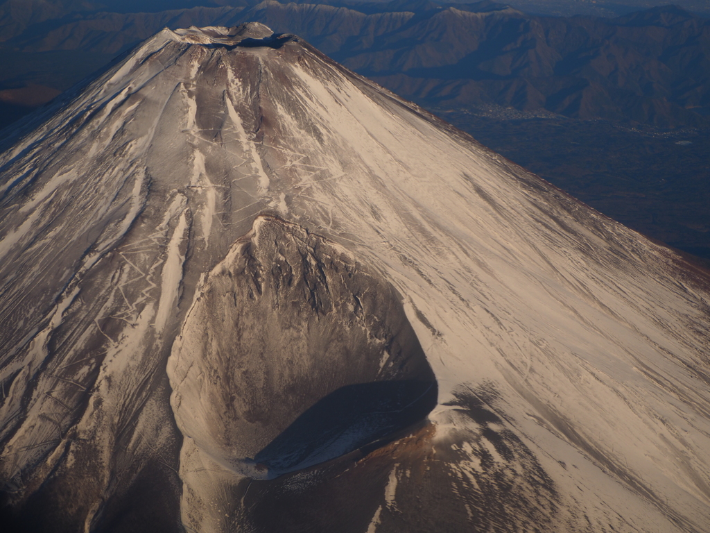 飛行機からの富士山山頂