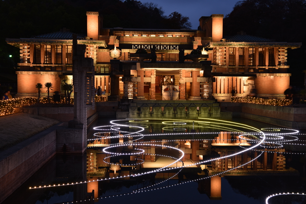 帝国ホテル前