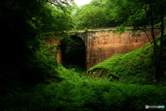 巨神兵が棲む碓氷峠