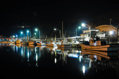 夜の漁港　2