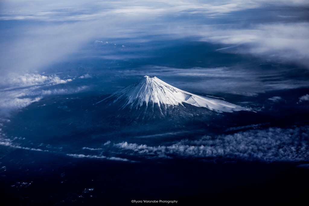 飛行機からの富士山