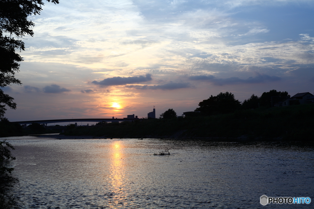 モネの「日の出」的な※夕日です。