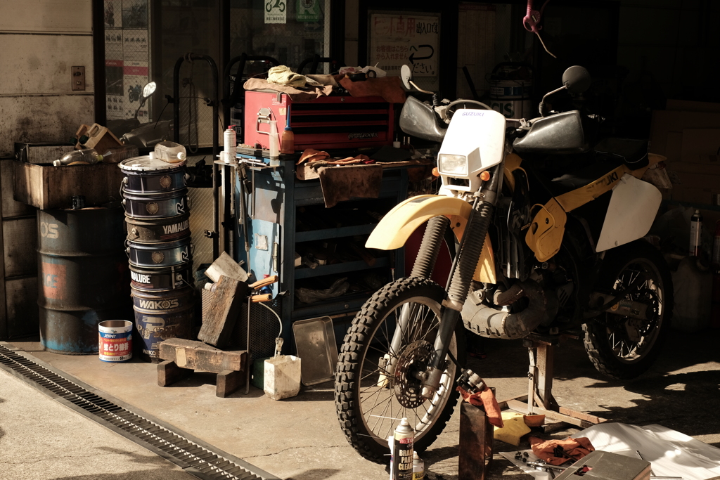 町の整備屋