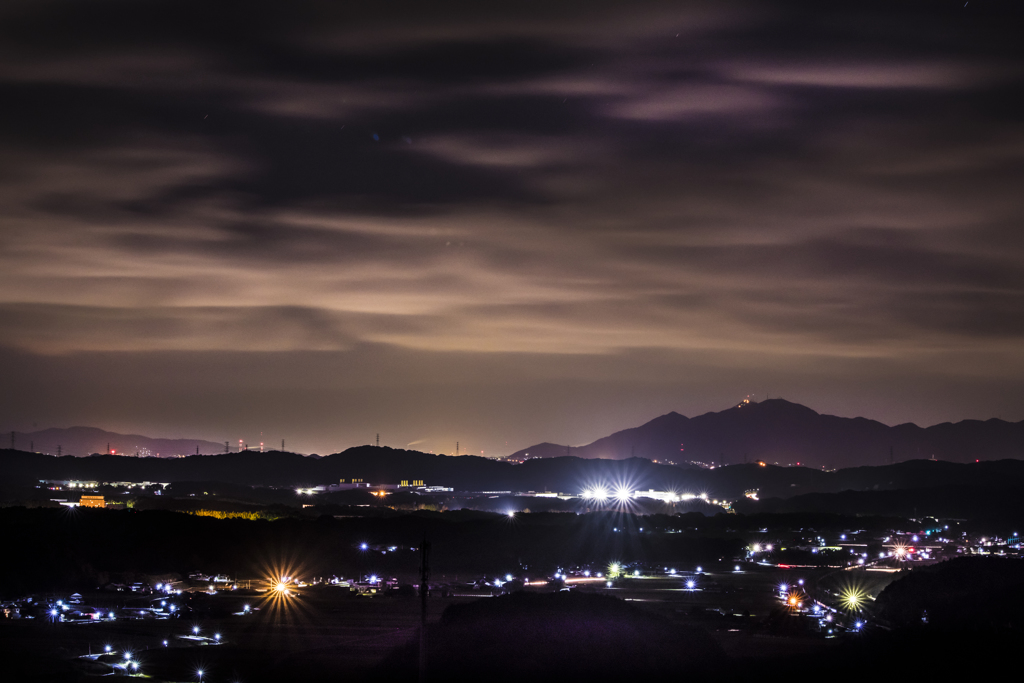 初冬夜明けの雲が。。。