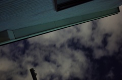 ベランダにて夜の雲