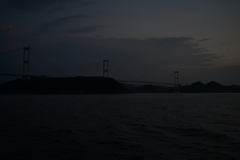 夜のしまなみ海道辺り。