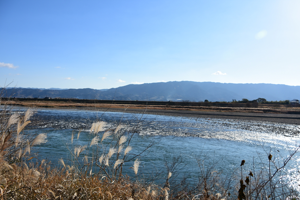 秋の川2