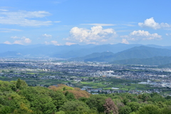 ある山の上。