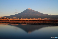 朝日に照らされて・・・