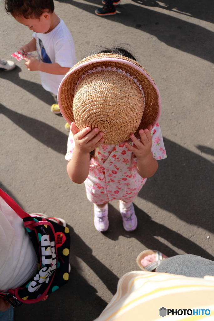 恥ずかしがり屋さん