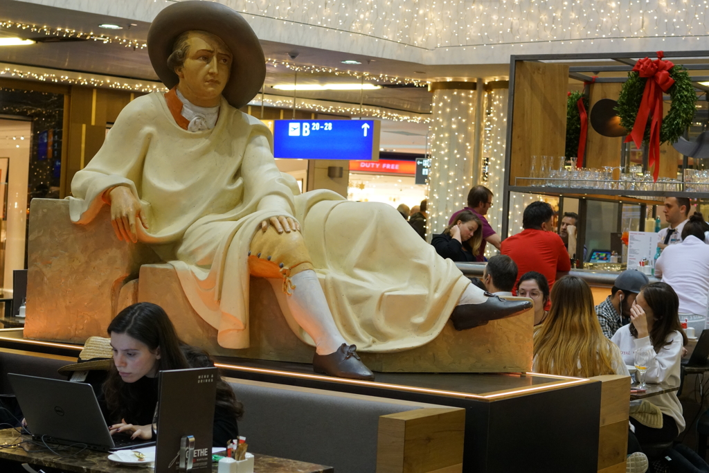 ドイツ・クリスマスマーケットの旅！24-105mmG