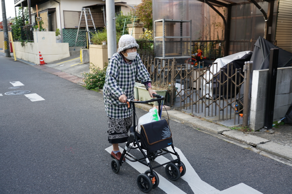 新発売、ソニー24-105mm F4 G