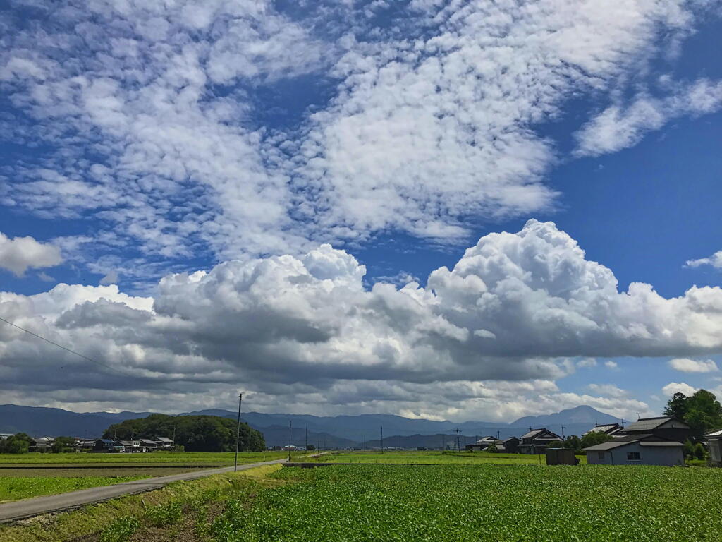 ふるさとの夏空