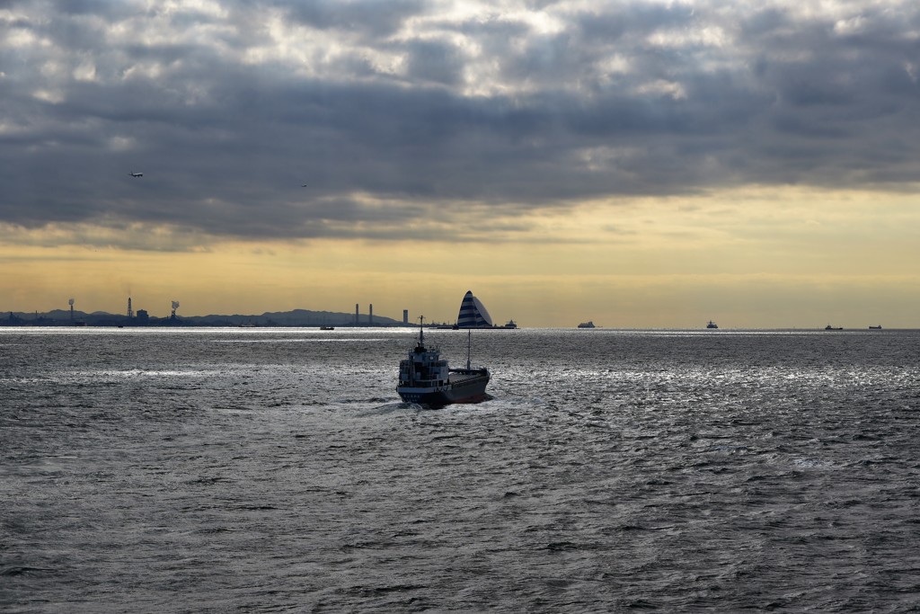 東京湾