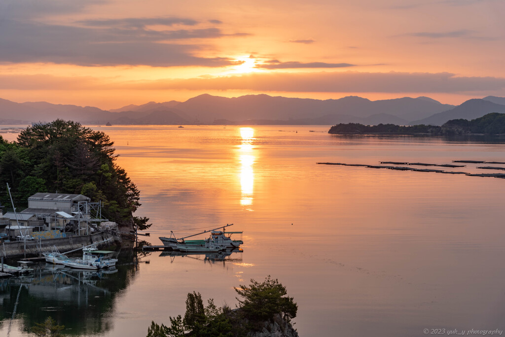 旭と広島湾