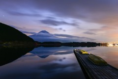 日の出前、田貫湖