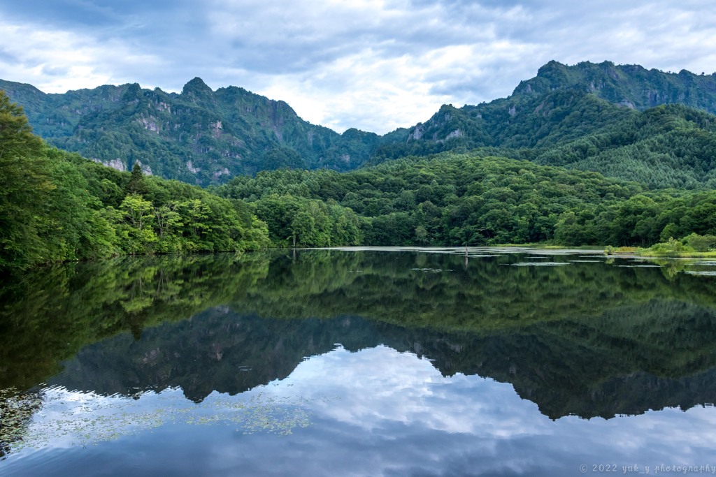 鏡池の早朝