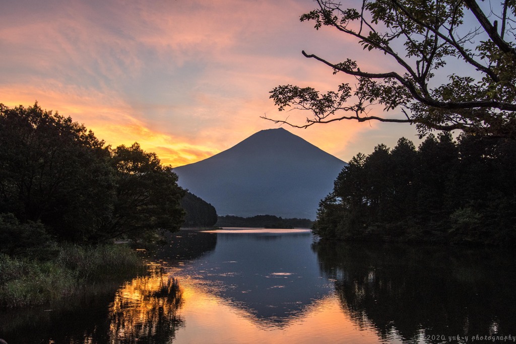 朝焼けの景色