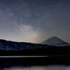 深夜の西湖