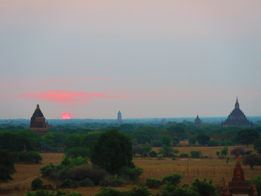 バガンの朝