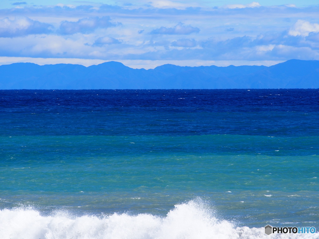 グラデーションな海