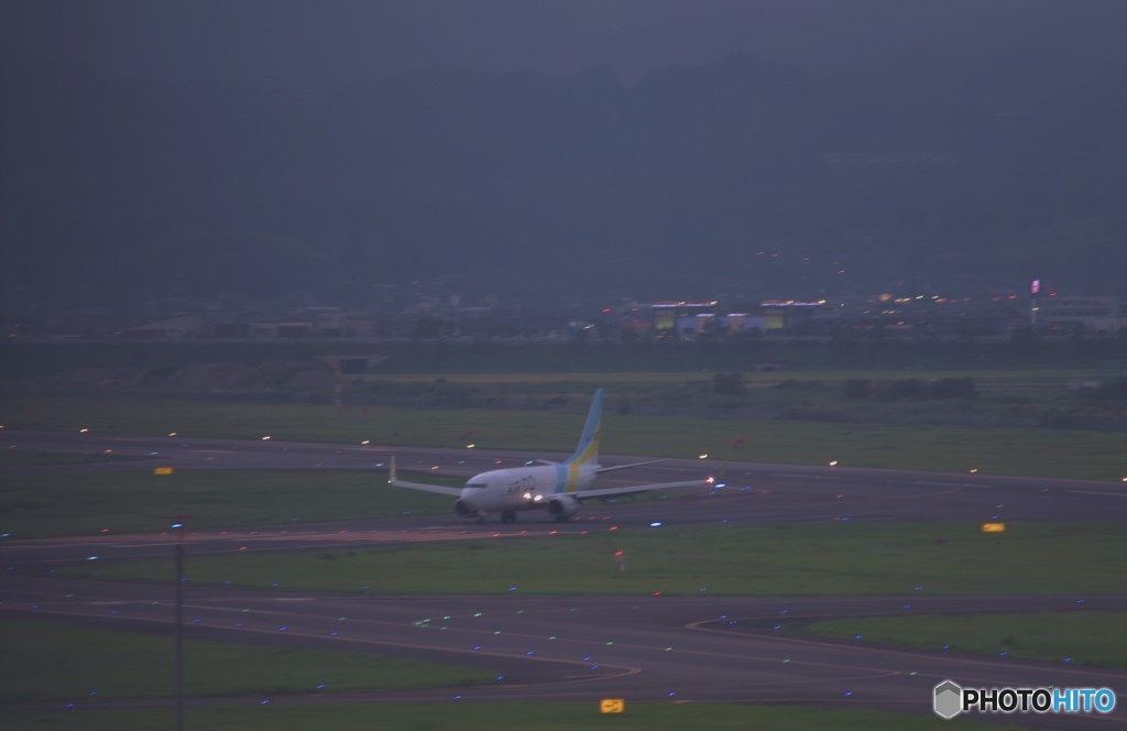 夕暮れの空港