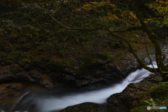 水夫すとりんぐすで言うとslurかな…