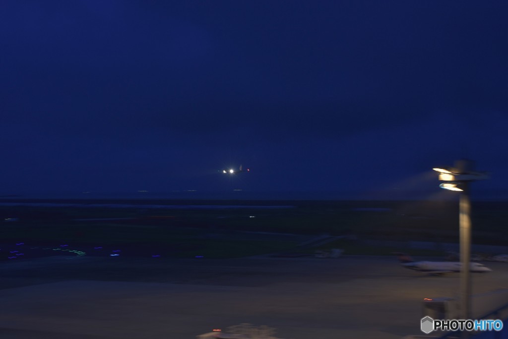 闇にいた蛍に導(つれ)られ【Landing】