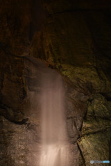 日本3位の滝　龍観洞