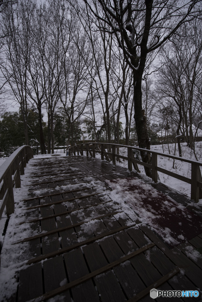 はしを渡るべからず。