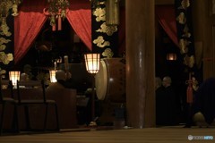 不意に見せる微笑み
