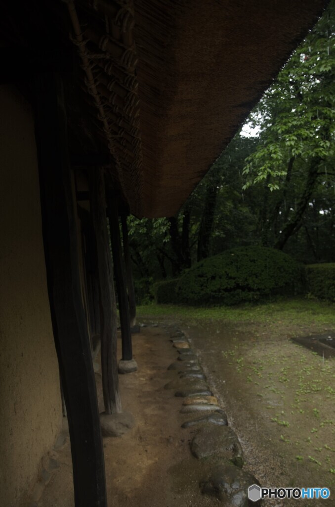 面影は悲しく