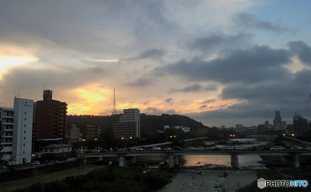 明日晴れるかな