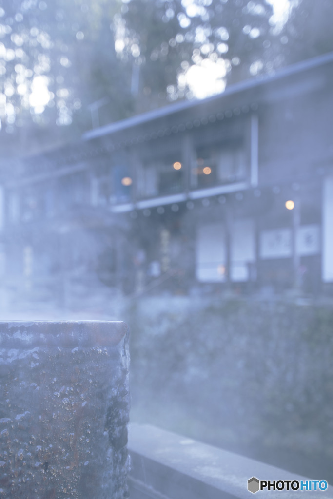 湯けむりが舞うこの季節